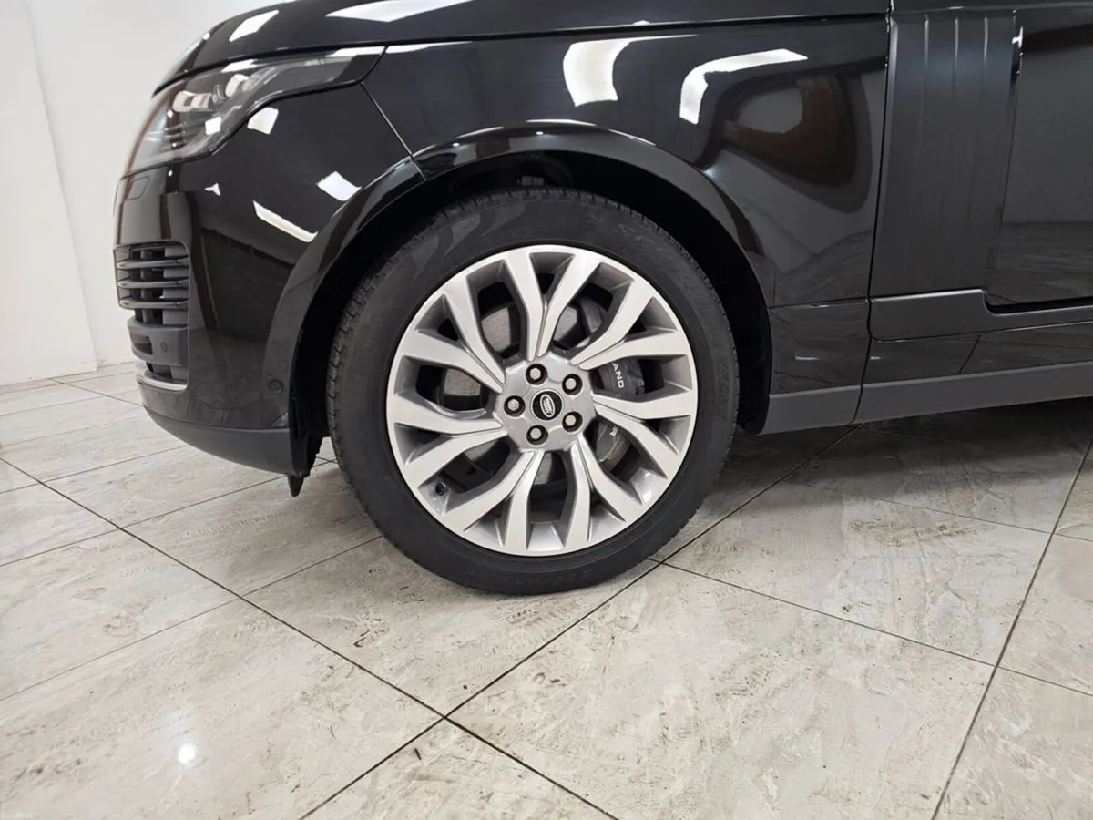 Land Rover Range Rover STUNNING COLOUR COMBO ! - Image 3