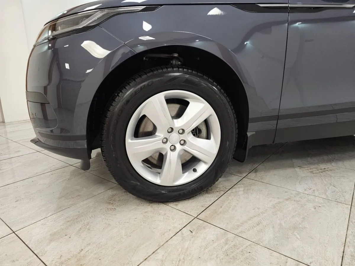 Land Rover Range Rover Velar PRICED TO SELL ! - Image 4