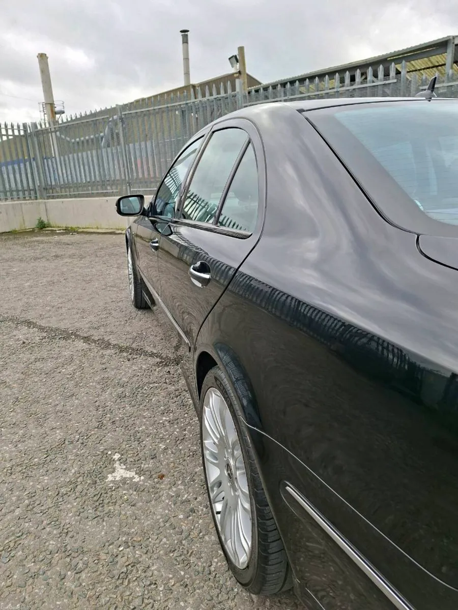 Mercedes e200 kompressor sport - Image 4