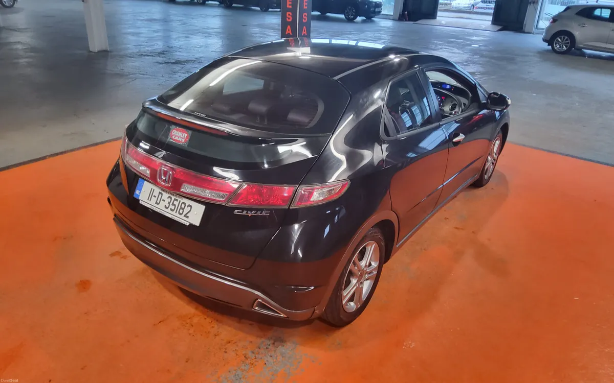 Honda Civic 2011 - Image 3