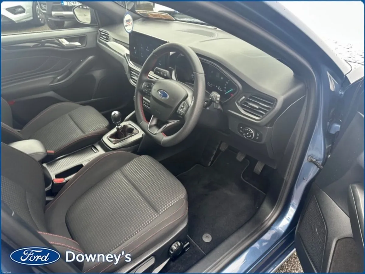 Ford Focus 1.0 PETROL - Image 2
