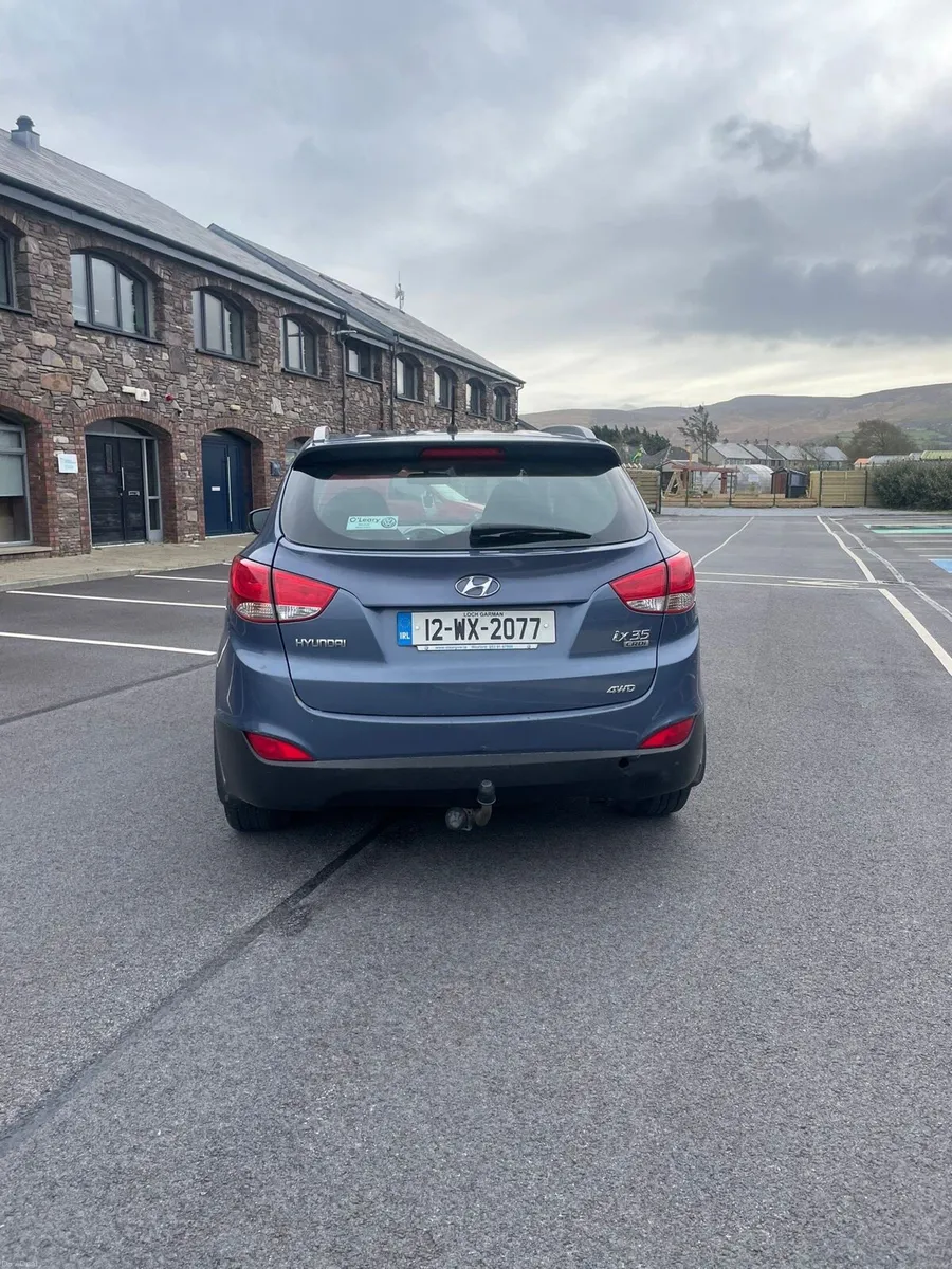 2012 ix35 4x4 2.0 LTR diesel commercial - Image 4