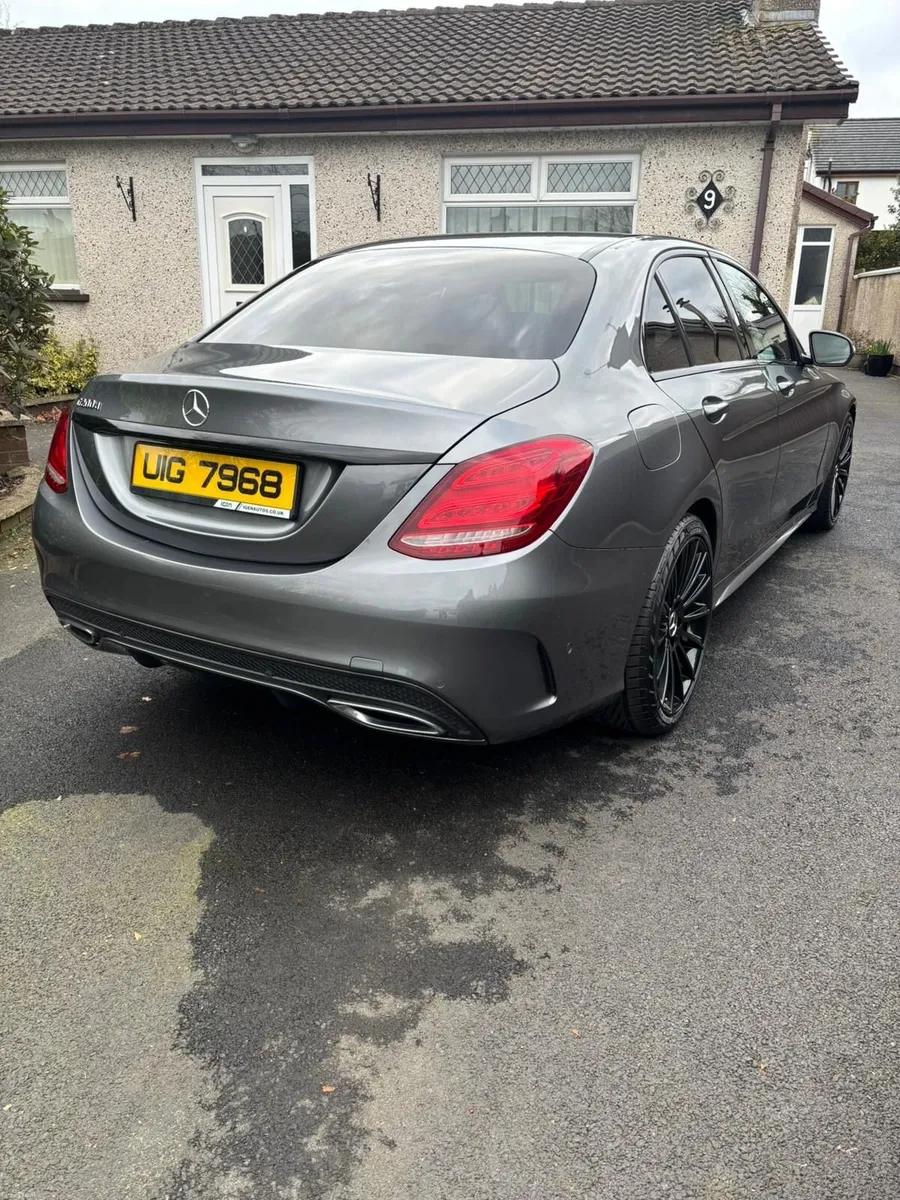 Mercedes-Benz C-Class 2017 - Image 3