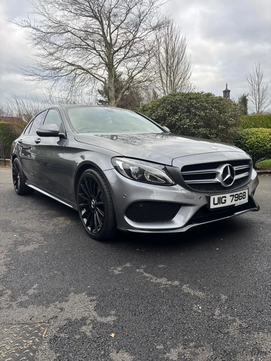 Mercedes-Benz C-Class 2017 - Image 4