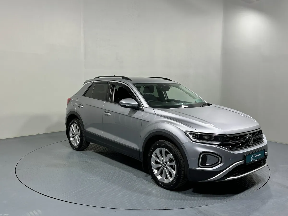 Volkswagen T-Roc 75 Year Editon 1.0 Tsi 251 - Image 1