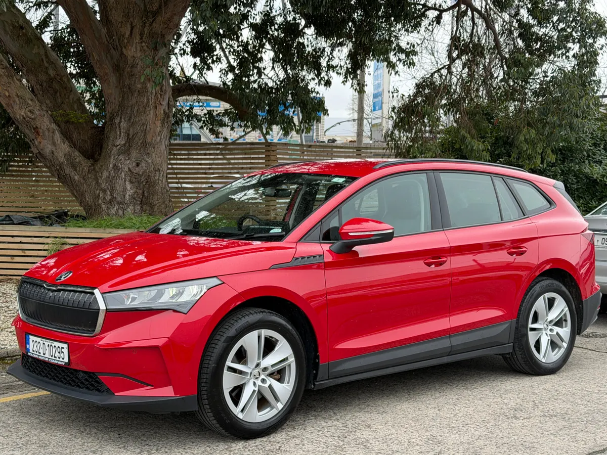 2023 Skoda Enyaq...IV 60 - Image 3
