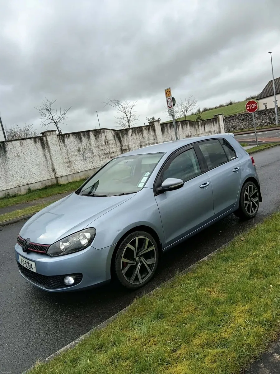 2011 Volkswagen Golf Nct Oct 2026 Tax Sep 2026 - Image 2