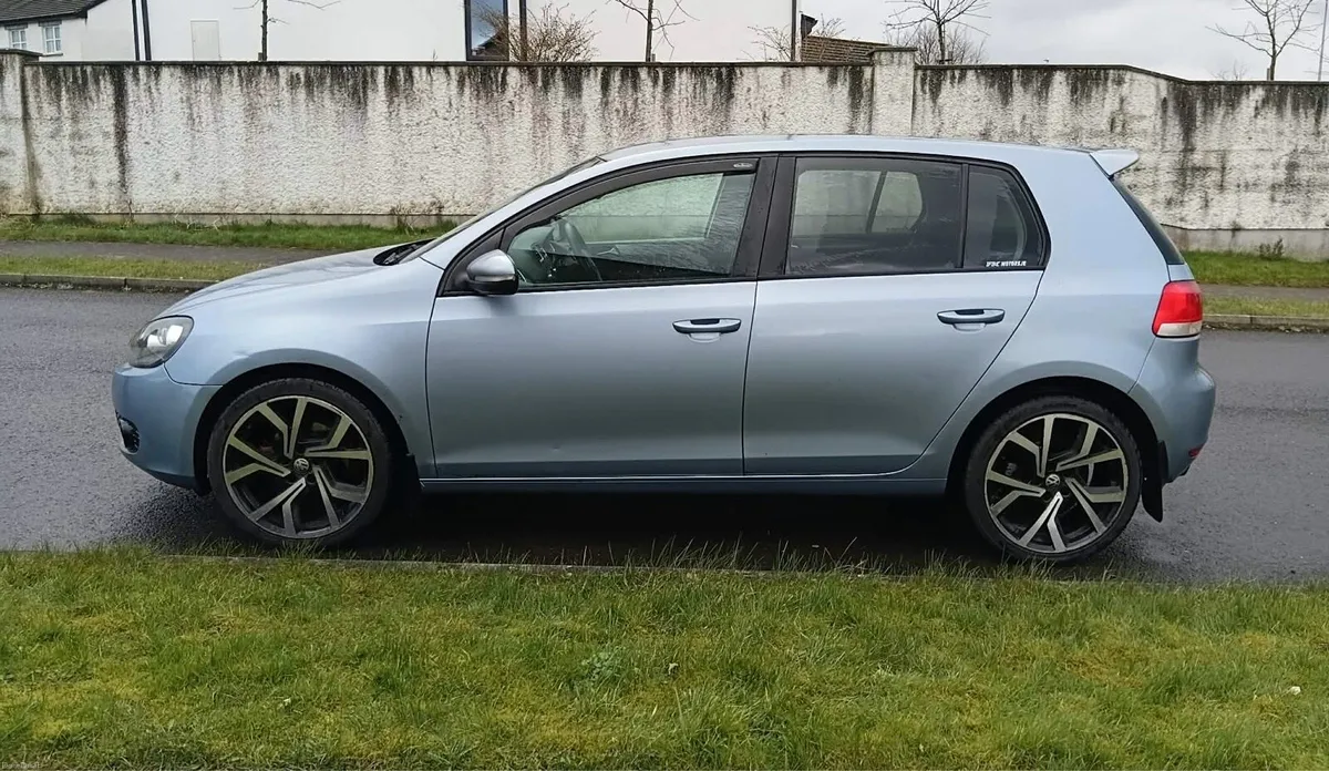 2011 Volkswagen Golf Nct Oct 2026 Tax Sep 2026 - Image 4