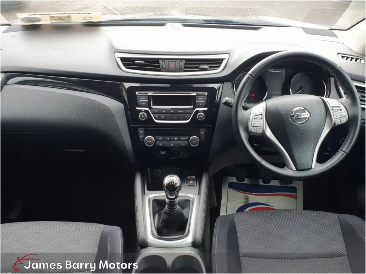 Nissan Qashqai 1.2 PET SV - Image 2