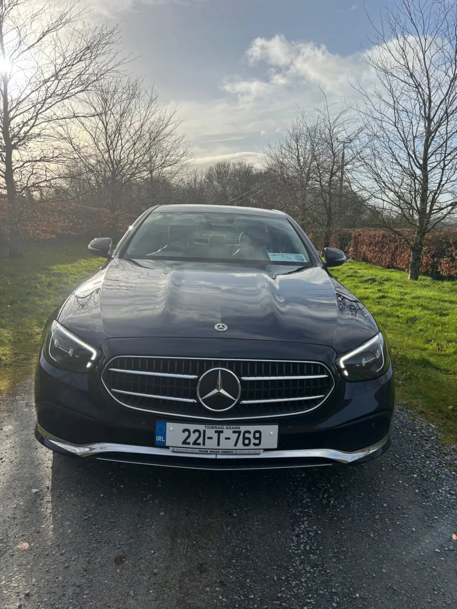 Mercedes-Benz E-Class 2022 Avantgarde - Image 1