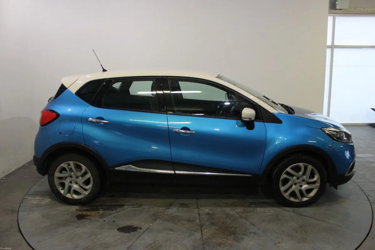 Renault Captur dCi 90 DYNAMIQUE NAV - TENDER 8 - Image 3
