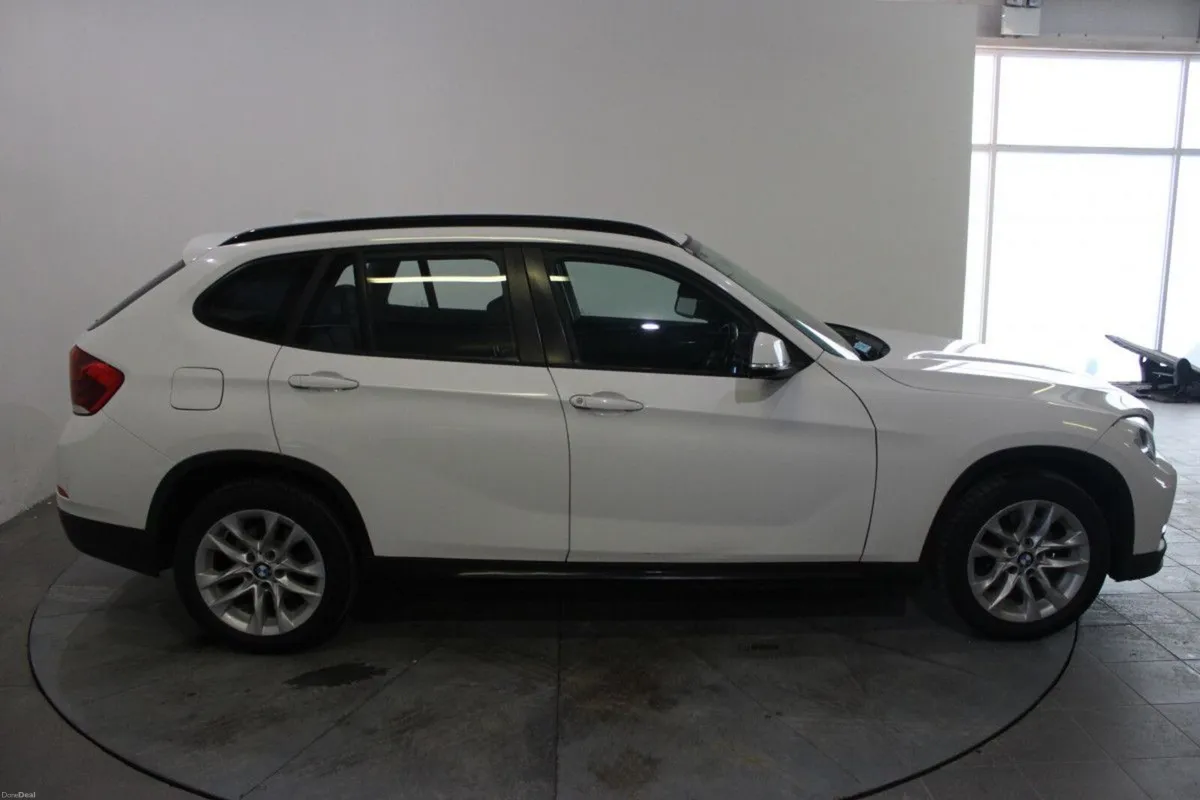 BMW X1 sDrive18d Sport - TENDER 5 - Image 3