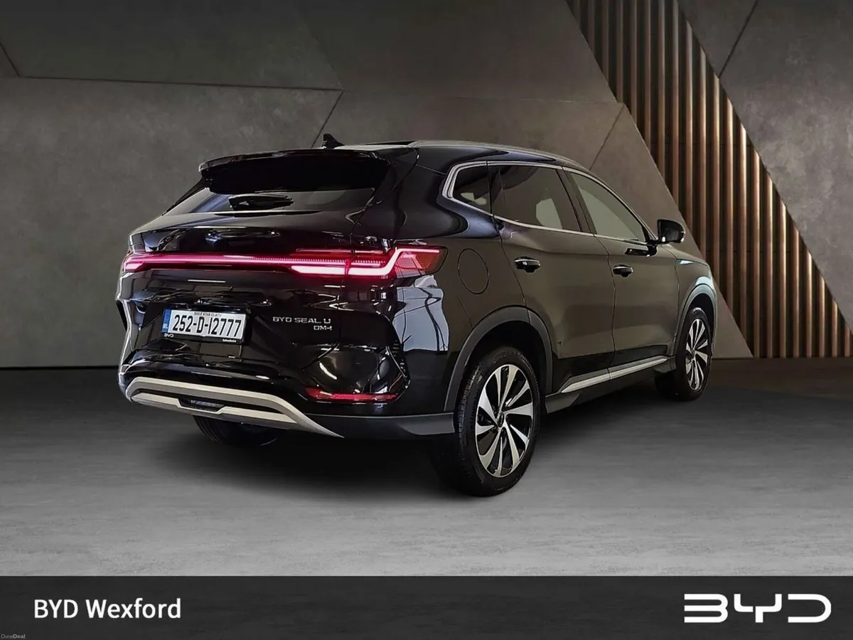 BYD SEAL U (DEPOSIT TAKEN) SEAL U DM-i BOOST FWD - Image 3
