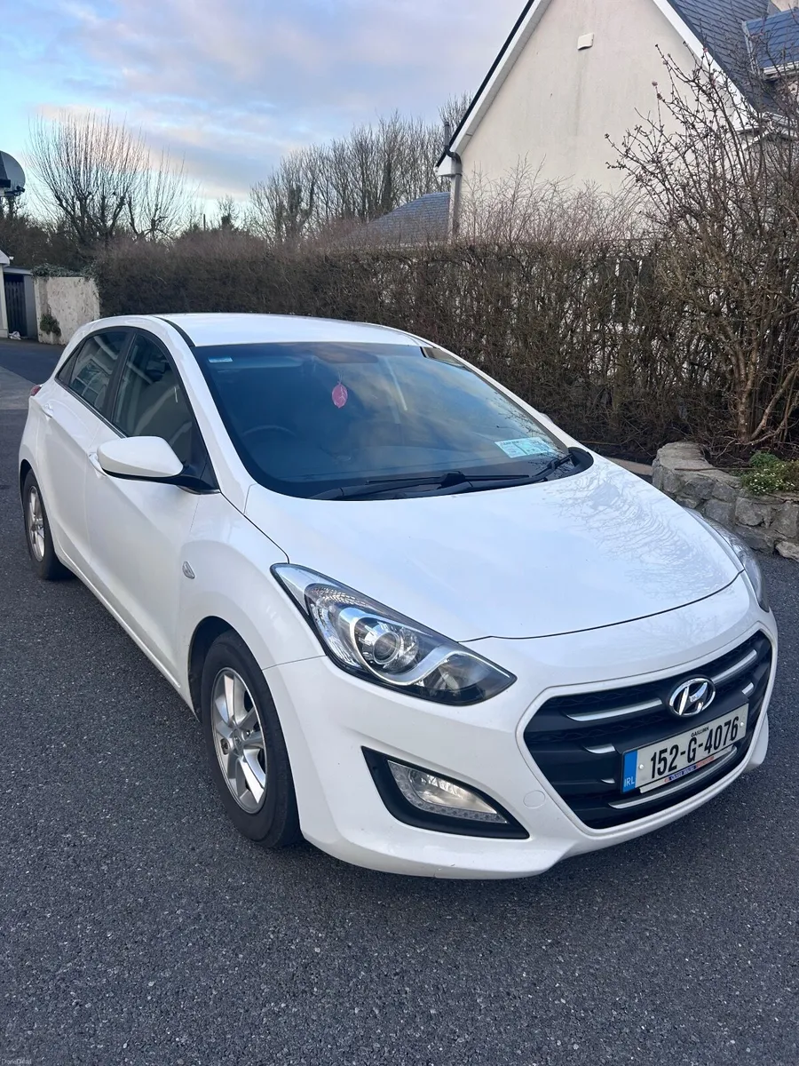 Hyundai i30 2015 - Image 2