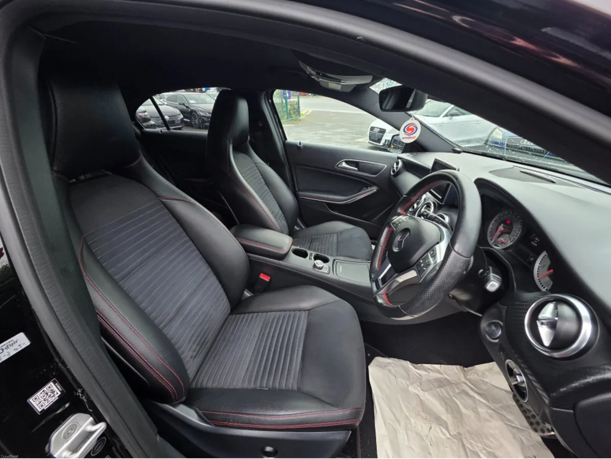 Mercedes-Benz A-Class A180 AUTOMATIC HALF LEATHER - Image 4