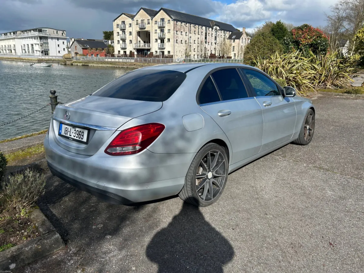 Mercedes-Benz C-Class C SERIES D SE EXECUTIVE EDIT - Image 4