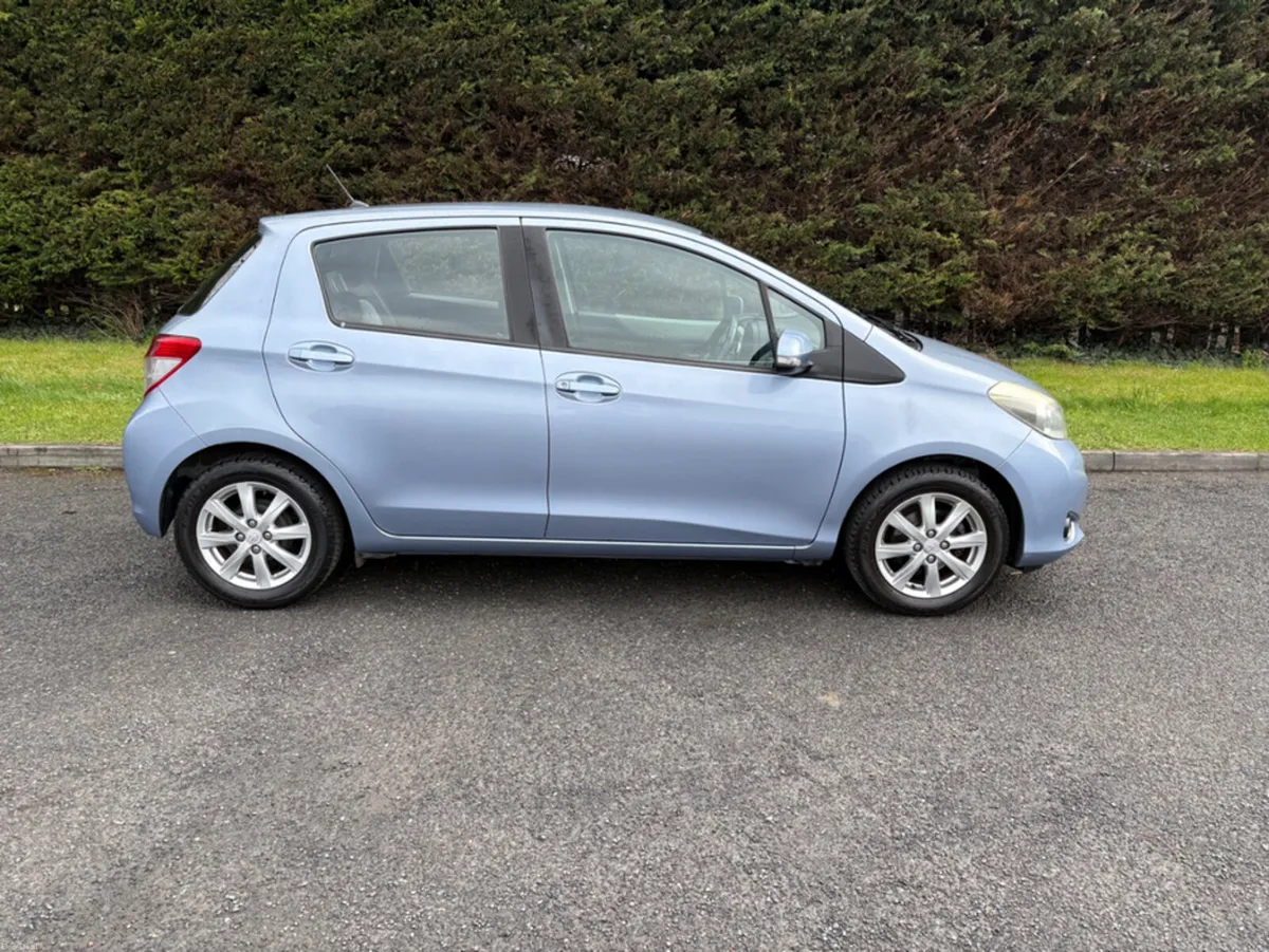 Toyota Yaris 1.0 SOL 4DR - Image 3