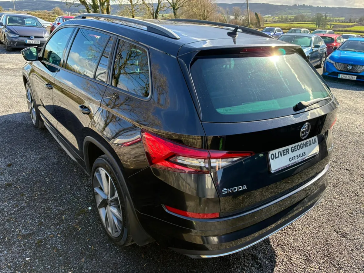 Skoda Kodiaq SPORTLINE 2.0 TDI 150 BHP DSG AUTO (7 - Image 2