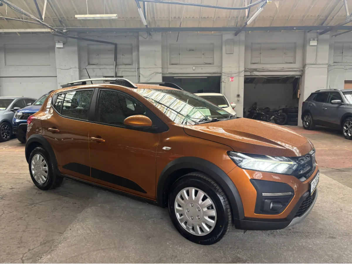 Dacia Sandero STEPWAY COMFORT TCE 90 CVT MY2 - Image 3