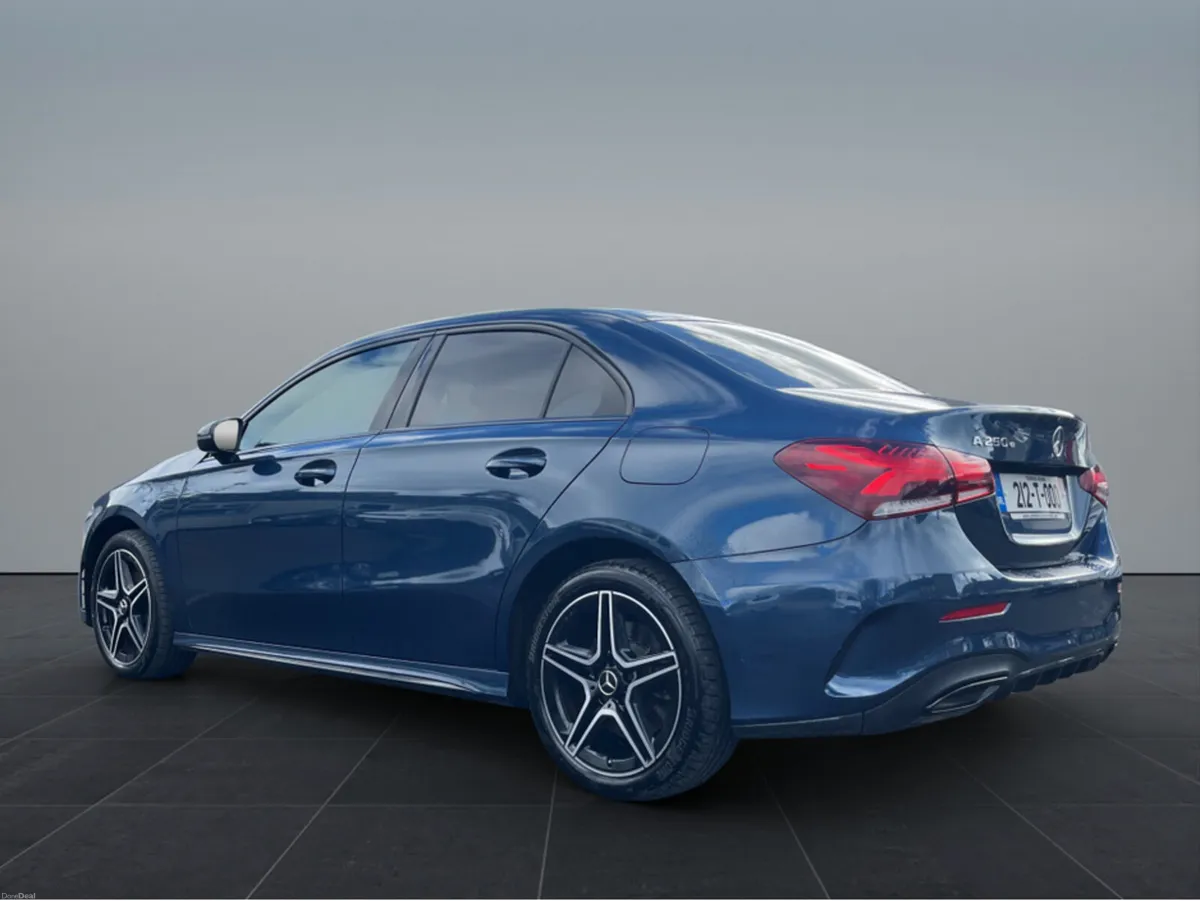 Mercedes-Benz A-Class 250 AMG LINE EDITION E - Image 2