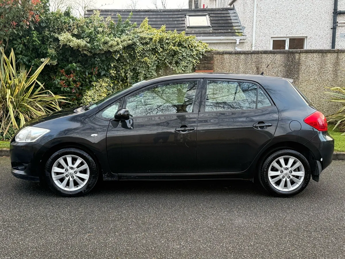09 Toyota Auris 1.4 Diesel 267kms - Image 2