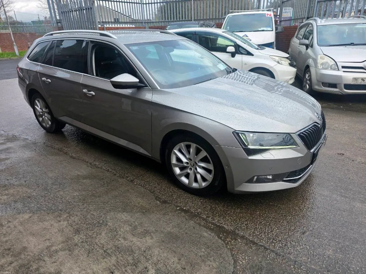 2017 Skoda Superb 2.0TD1 DSG AUTO - Image 2