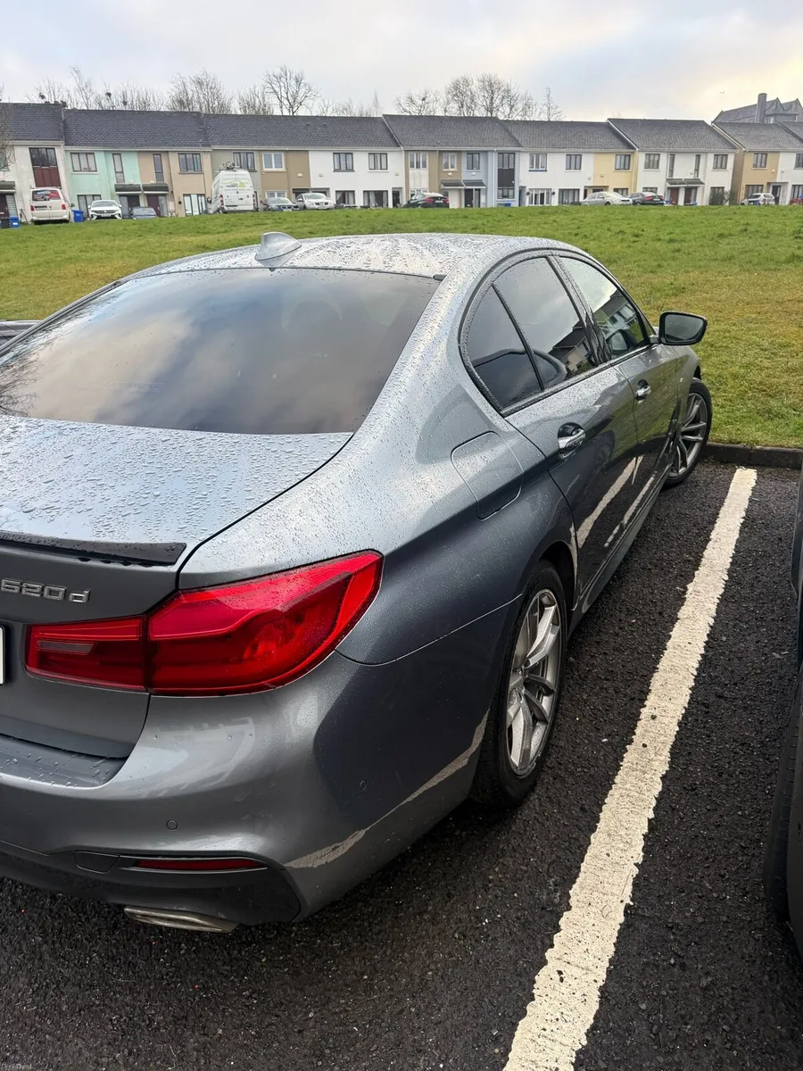 BMW 520 G30 MSPORT - Image 2