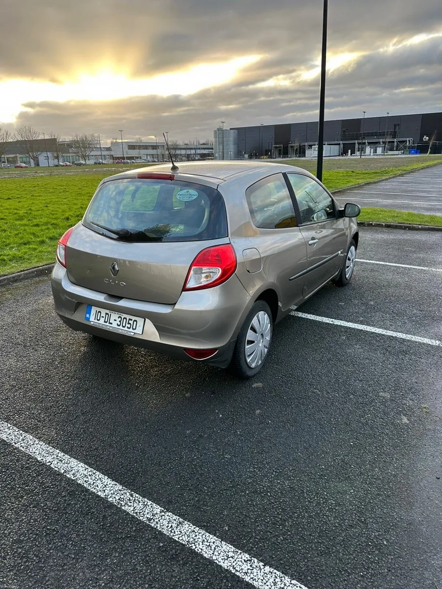 Renault Clio 2010 - Image 3