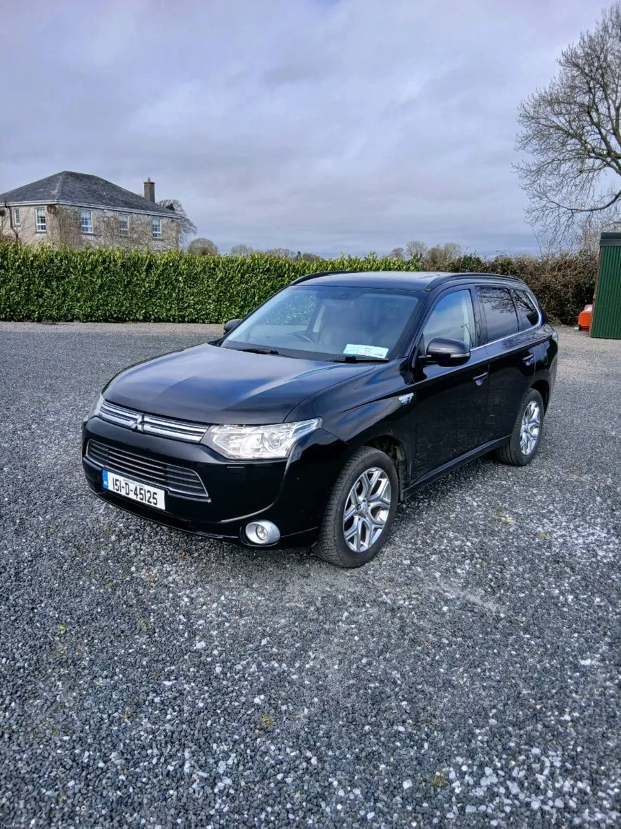 2015 Mitsubishi Outlander NCT 08/26 - Image 1