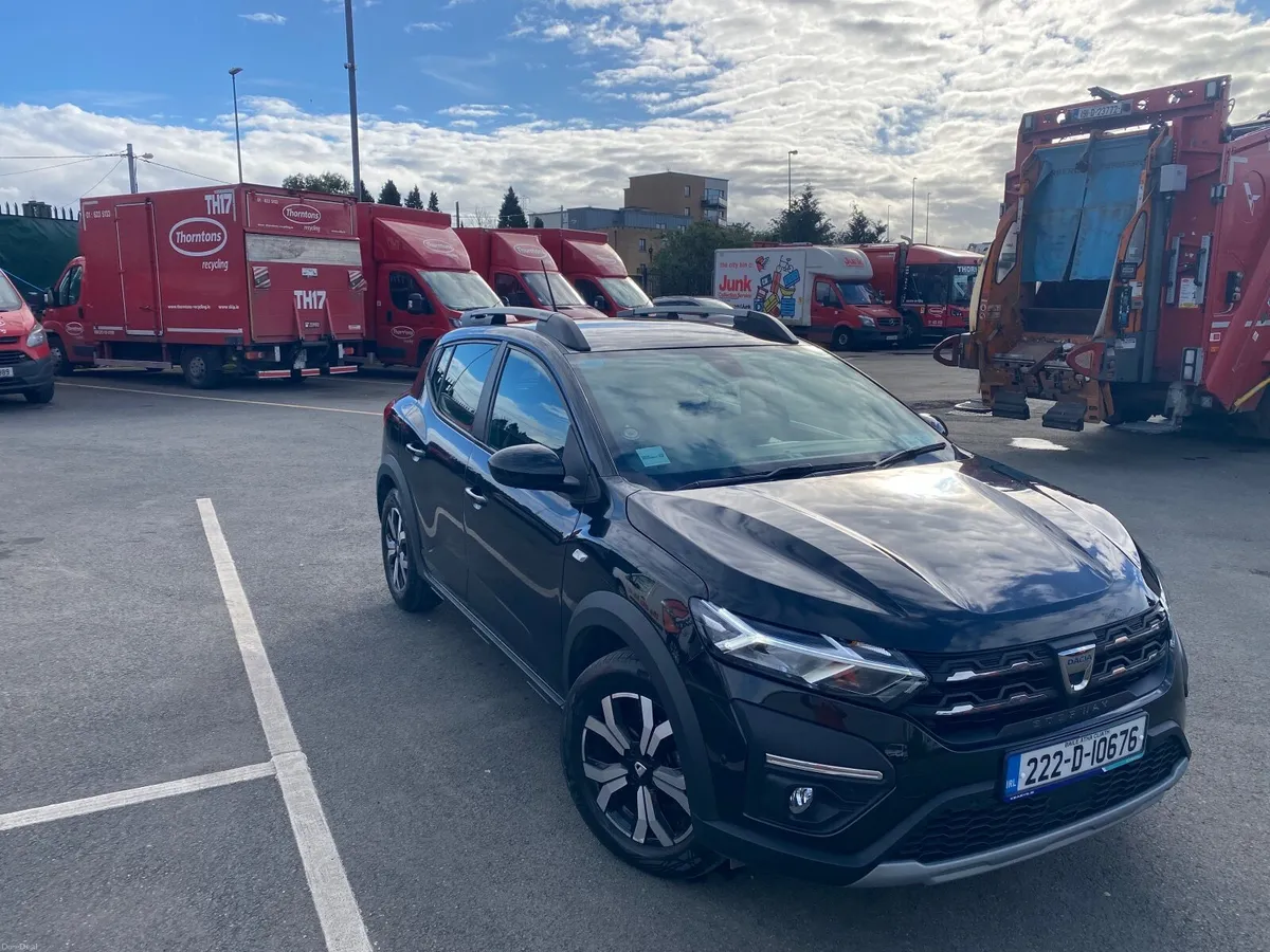 2022 Sandero Stepway Prestige Tce90 Low Mileage - Image 3