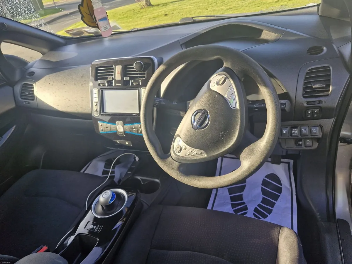 Nissan Leaf 2015 - Image 4