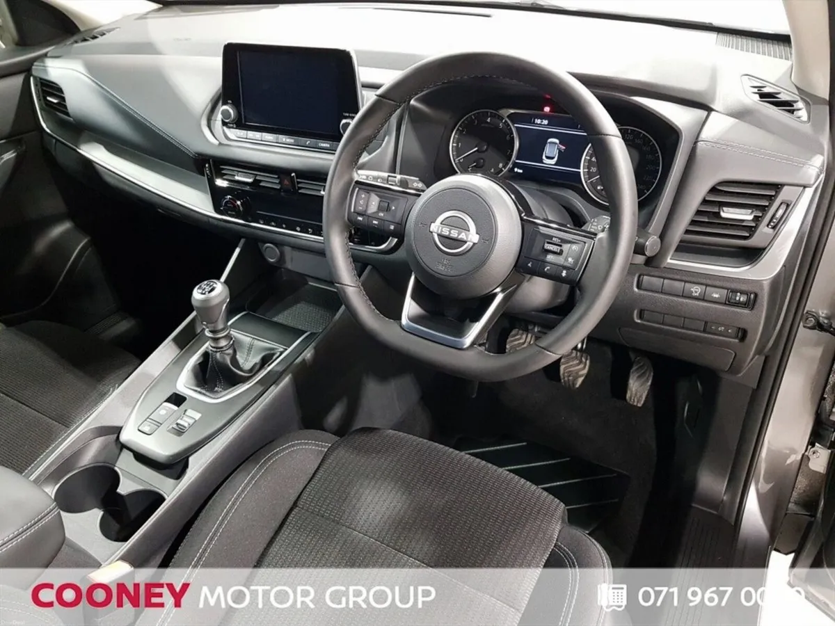 Nissan Qashqai PET MILD HYBRID SV FULL SERVICE HIS - Image 6