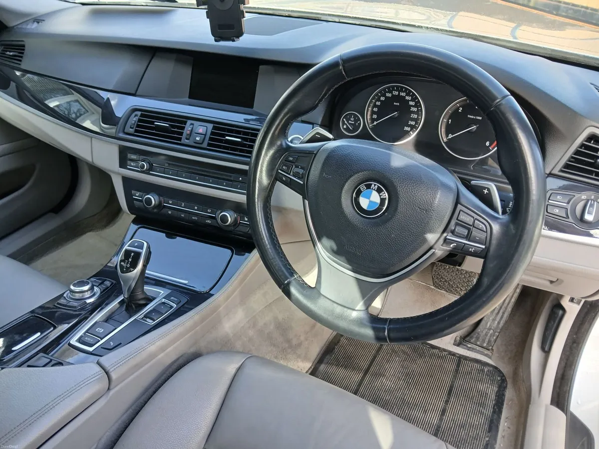 BMW 5-Series 2013 - Image 3