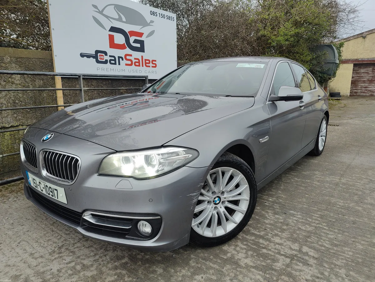 BMW 520d Automatic - Image 1