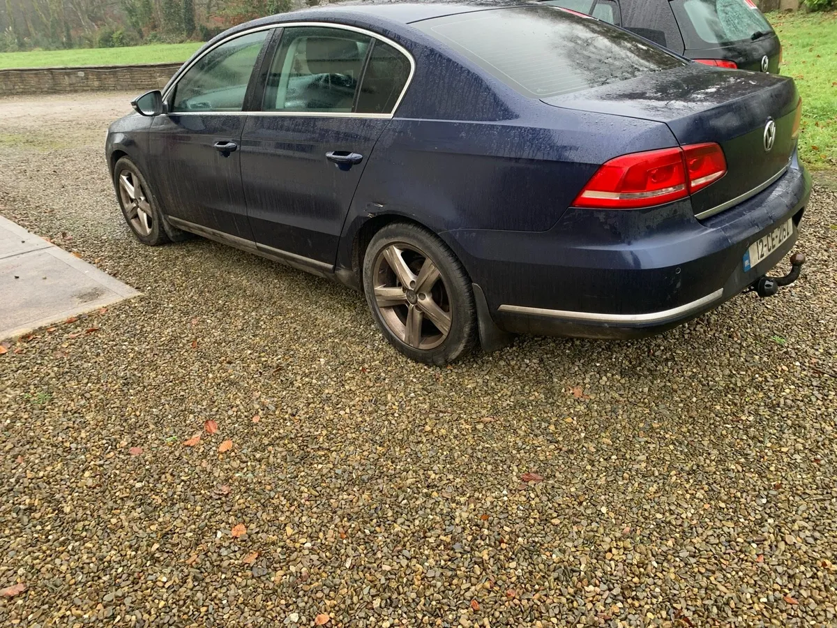 Volkswagen Passat - Image 3