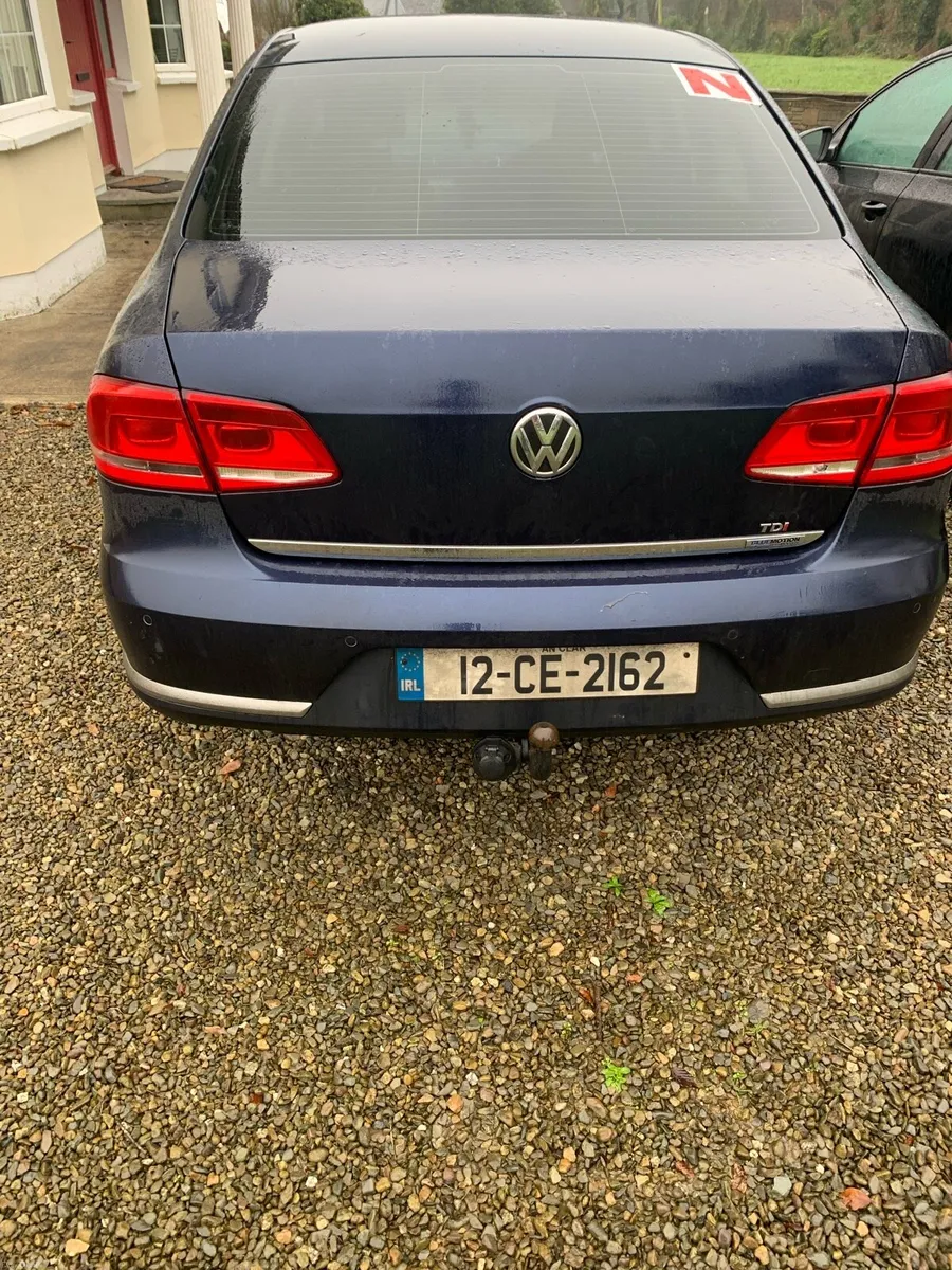 Volkswagen Passat - Image 4