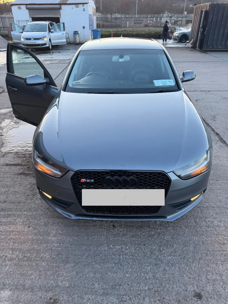Audi A4 2013 with beautiful RS4 grille 163BHP Tech - Image 1