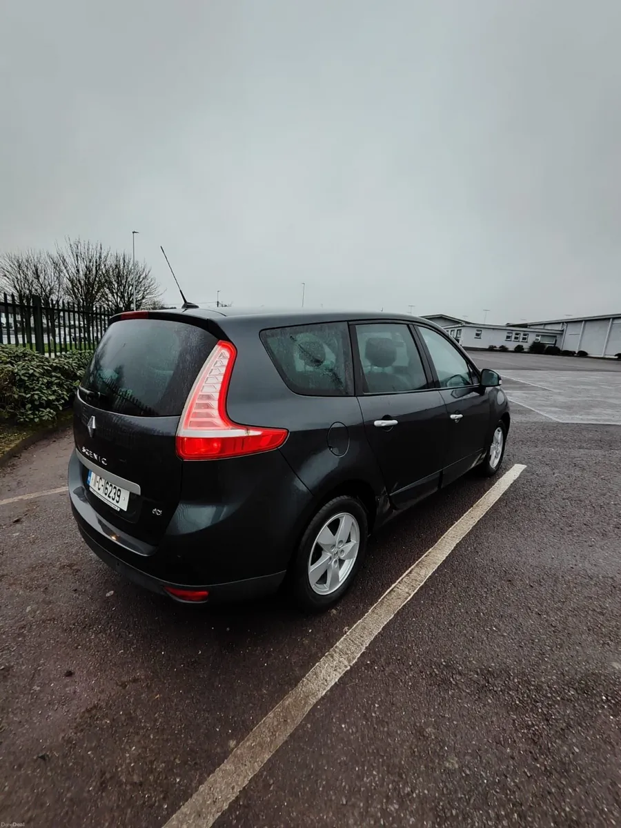 Renault Grand Scenic TomTom low milage - Image 2
