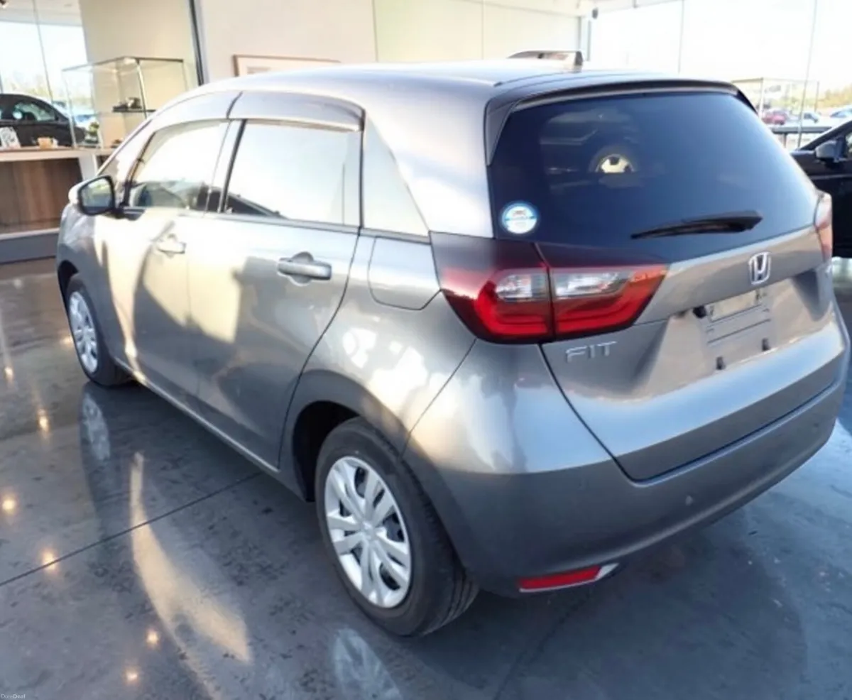 🔵 Honda Fit 1.5 E-HEV Petrol Hybrid - Image 2