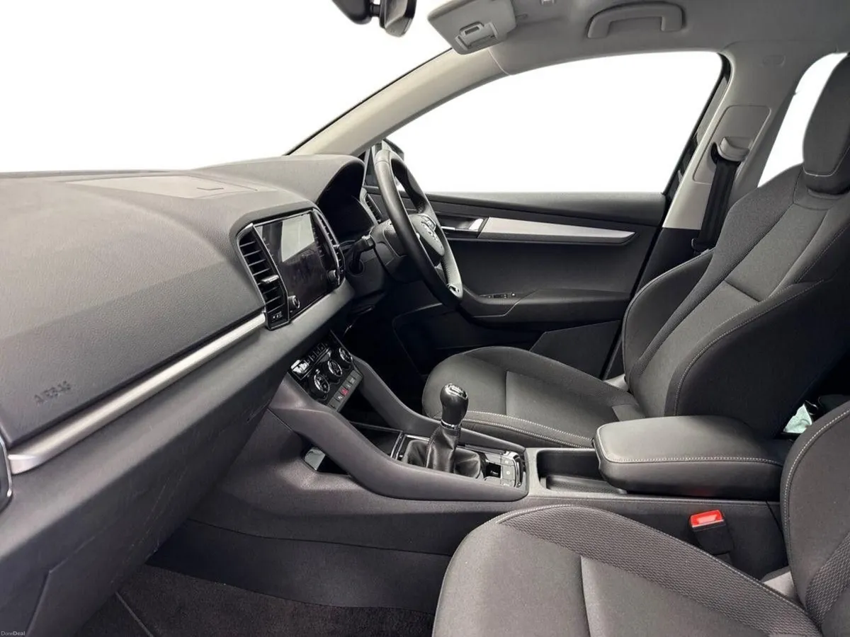 Skoda Karoq 2.0TDI AMB *4.9% APR* €65 PER WEEK ON - Image 3