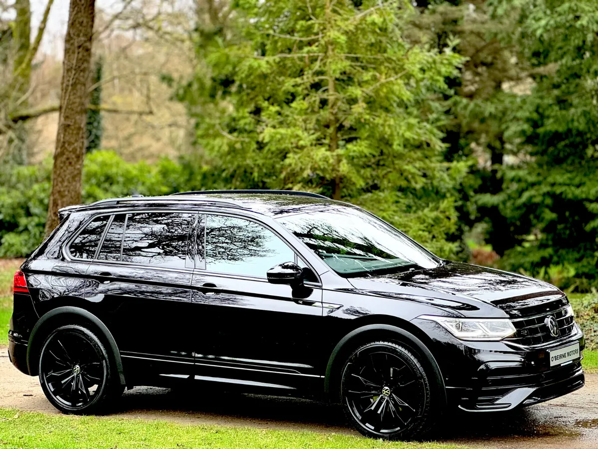 2.0TDI 150 6SPD * FULL R-LINE BLACK PACK  * - Image 4