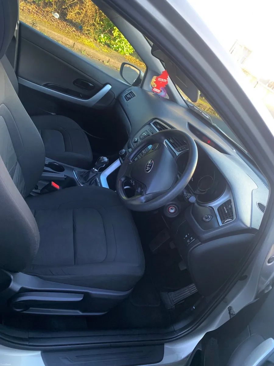 Kia Ceed 2017 - Image 4