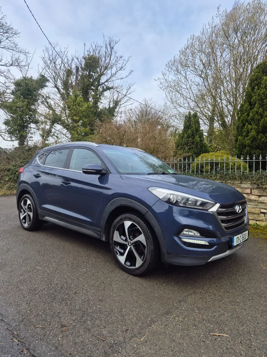 Hyundai Tucson 2.0 exclusive 2017 - Image 1