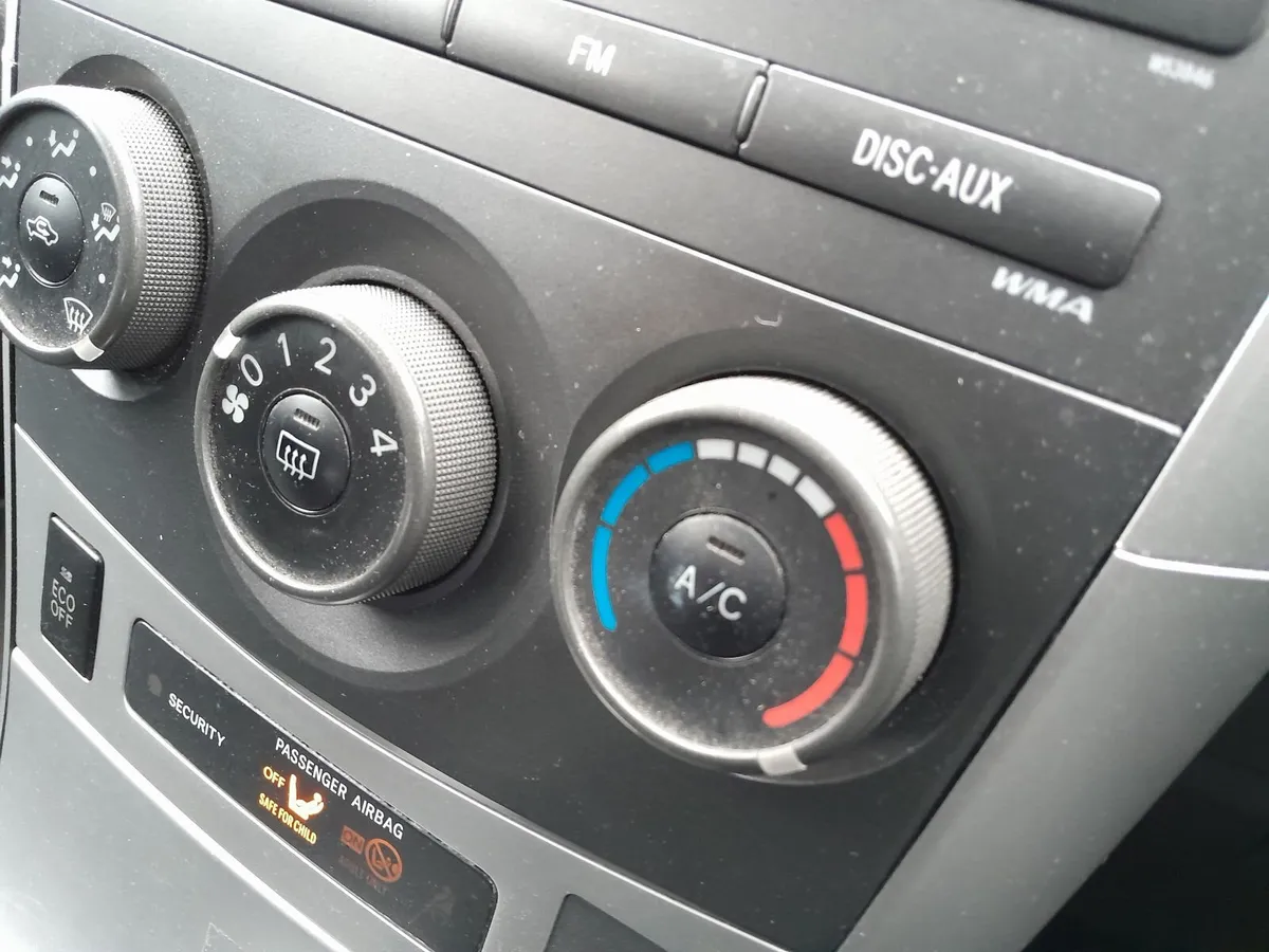 2013 Toyota Corolla nct 09/26 tax 04/26 €3200 - Image 4