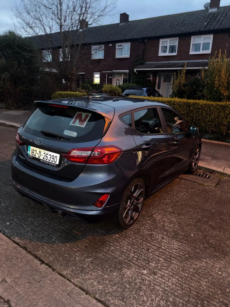 2018 Ford Fiesta St-Line - Image 2