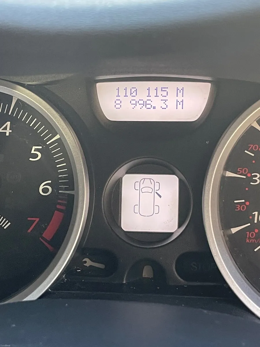 Renault Megane 2008 automatic - Image 3