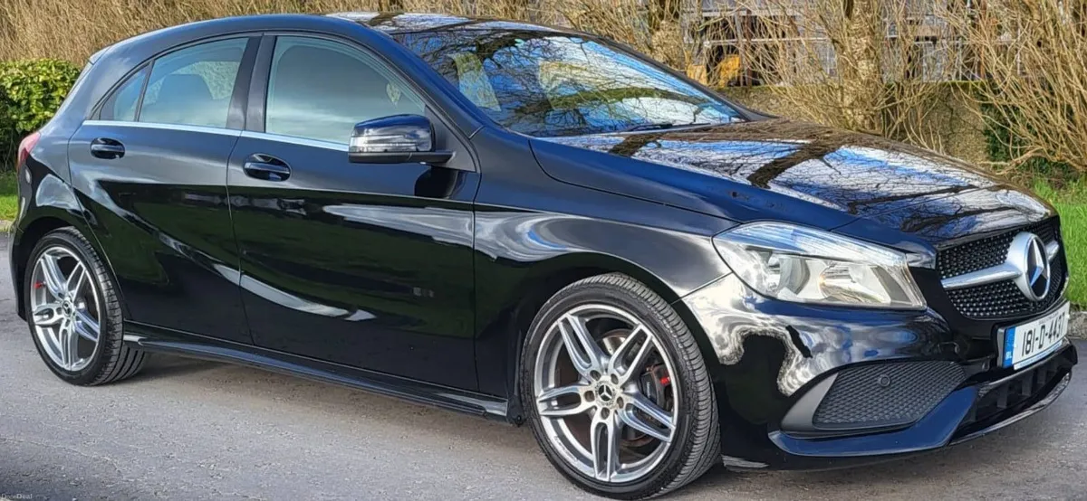 Mercedes-Benz A-Class A160D AMG LINE - Image 4