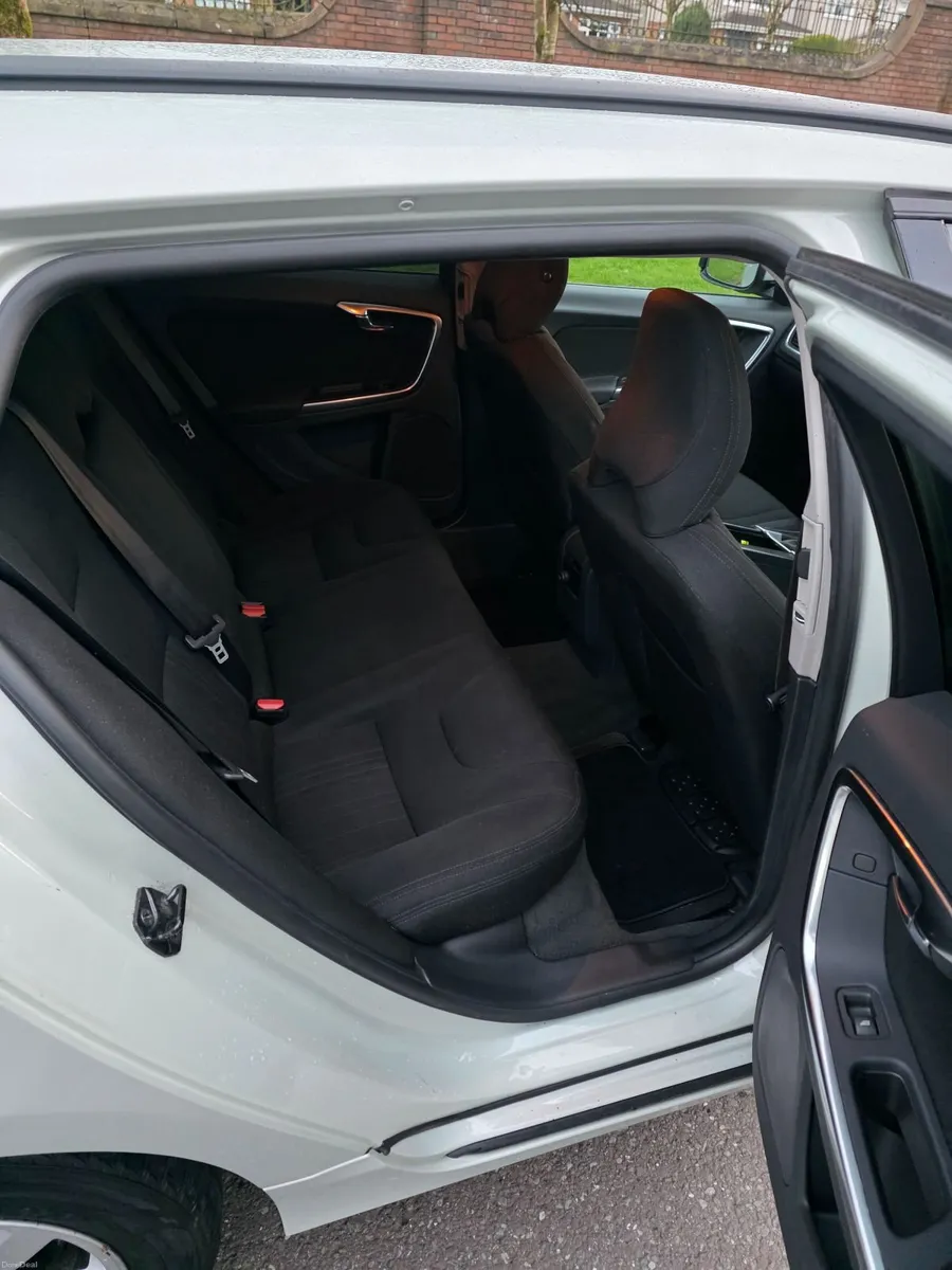 Volvo V60 2011 NCT 08/26 NEW TIMING BELT - Image 3