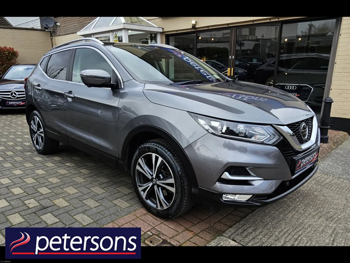 Nissan Qashqai 1.5 DCI N-CONNECTA 5DR 110PS - PANO - Image 2