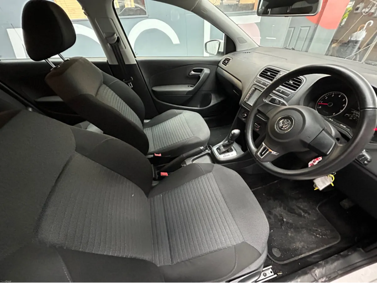 Volkswagen Polo €9950! 2014 VW Polo Automatic 1.2 - Image 4